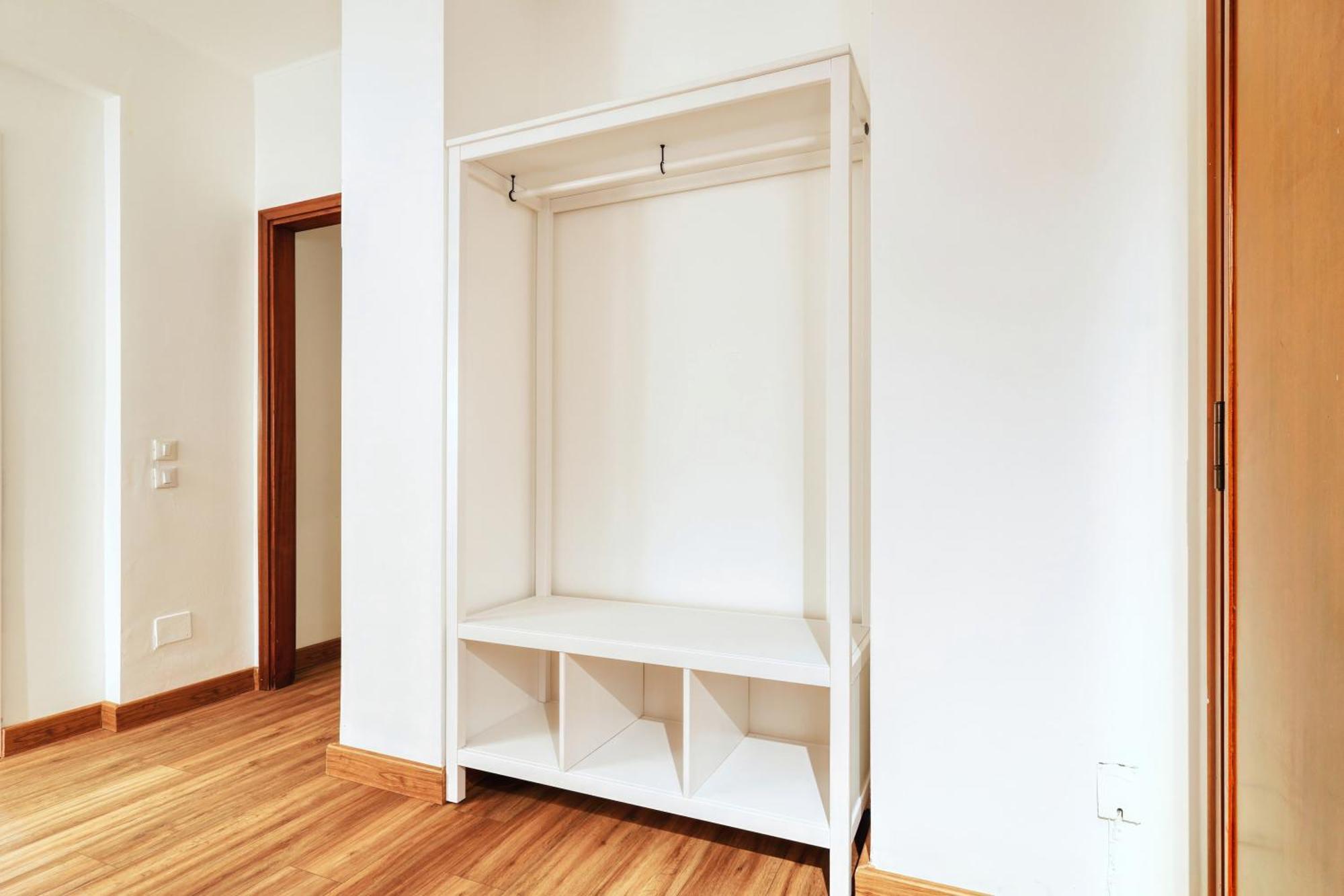 Joivy Chic 3-Bed Flat Near Colonne Di San Lorenzo Milan Bagian luar foto